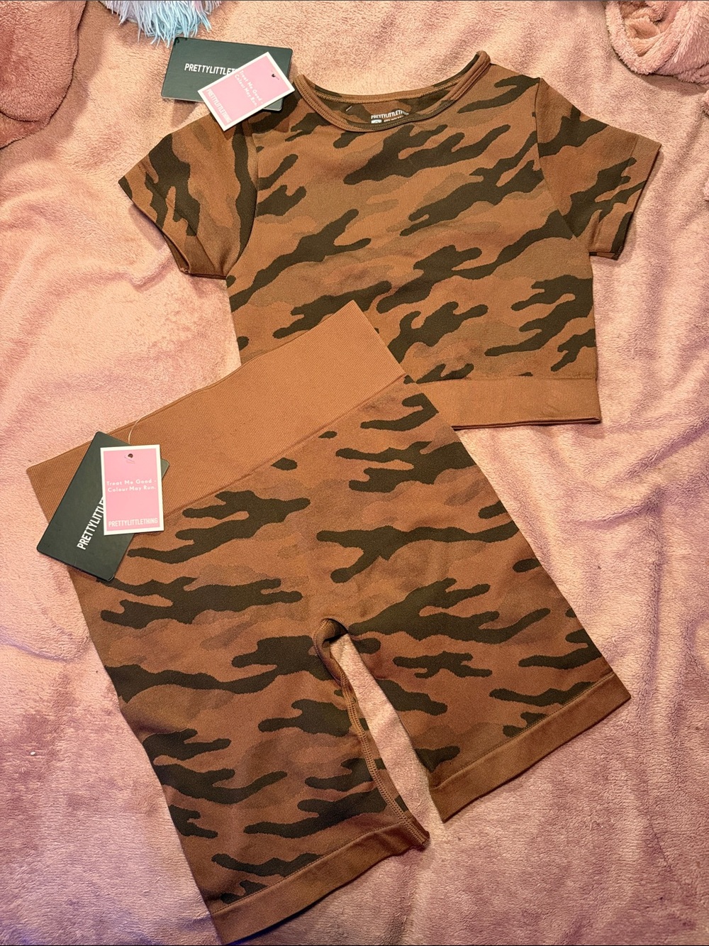 PrettyLittleThing Womens Camo Two-Piece Set - Brown & Tan KARRUECHE TRAN set PLT